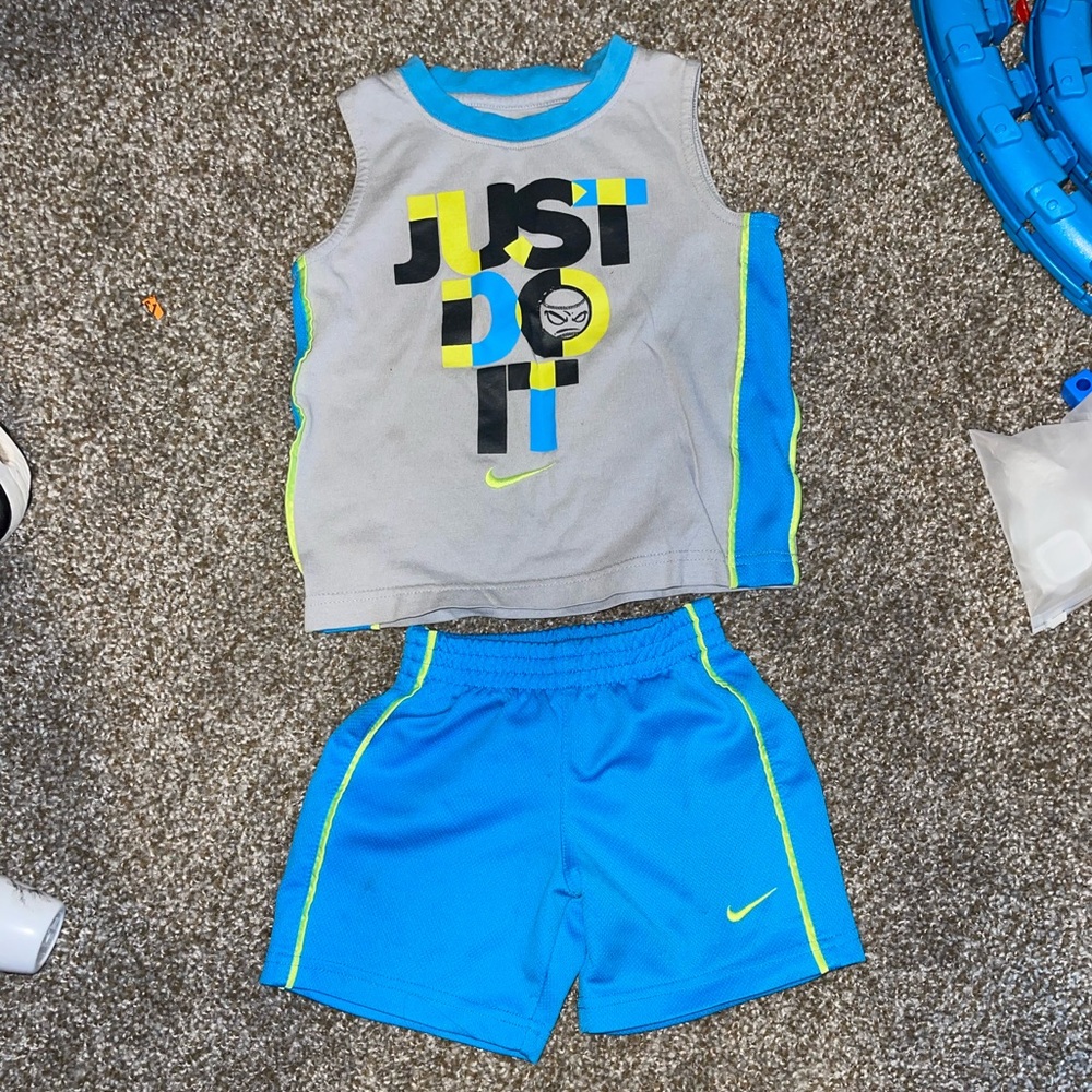 Nike 2T Tank and shorts outfit
